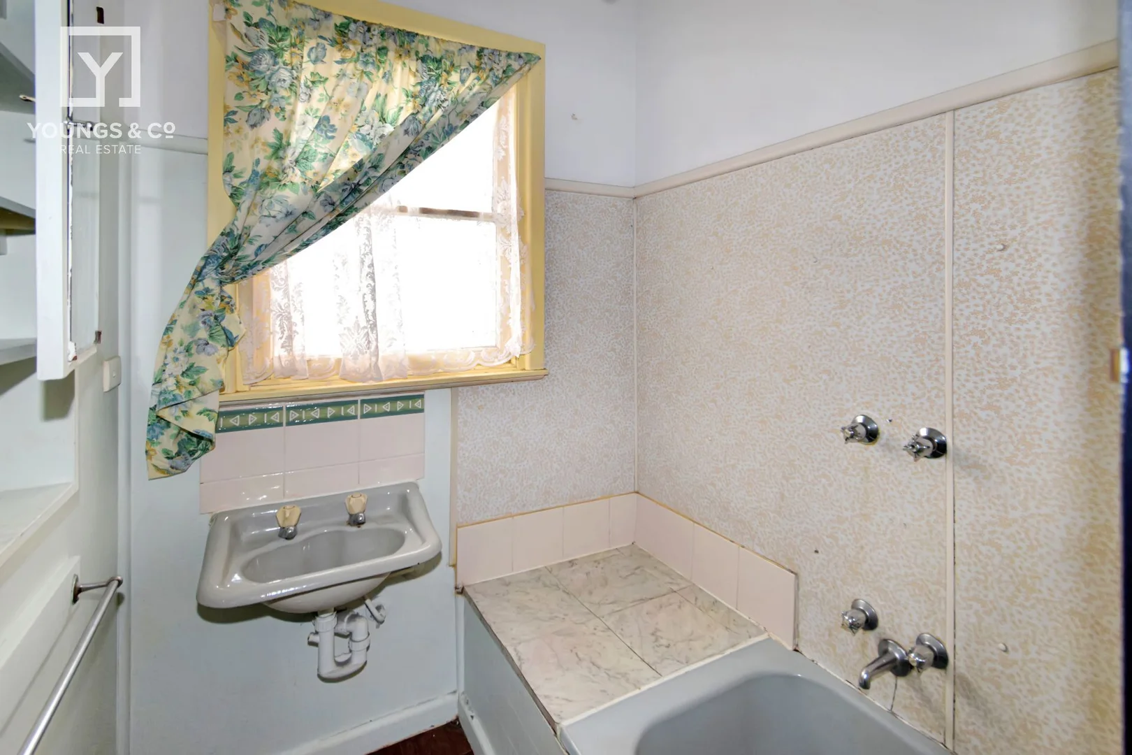 Additional image 2 of 60 Carr Crescent, Mooroopna VIC 3629