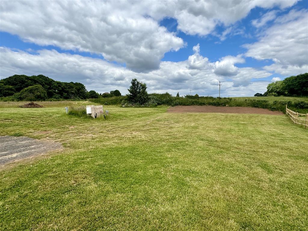 Additional image 9 of Land for saleTewkesbury Road, Newent GL18