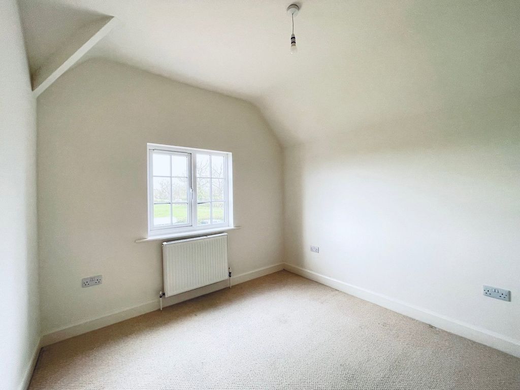 Additional image 16 of 3 bed semi-detached house to rentChance Lane, Malvern WR14