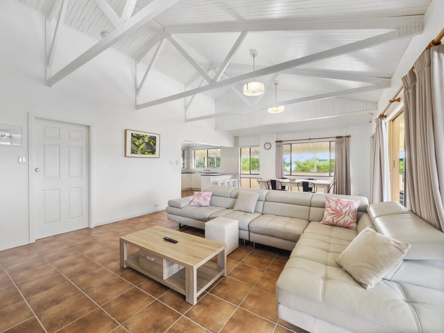 Additional image 3 of 33 Rainbow Avenue, Mullaway NSW 2456