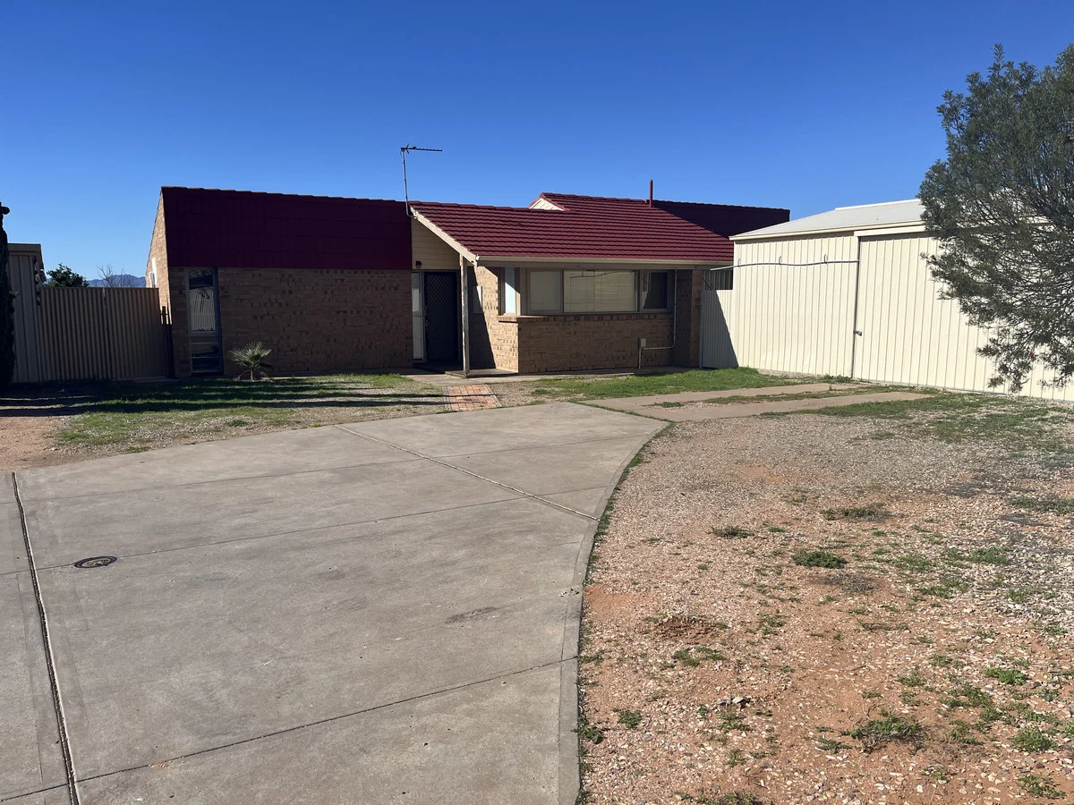 8 Hobbs Court, Port Augusta West SA 5700