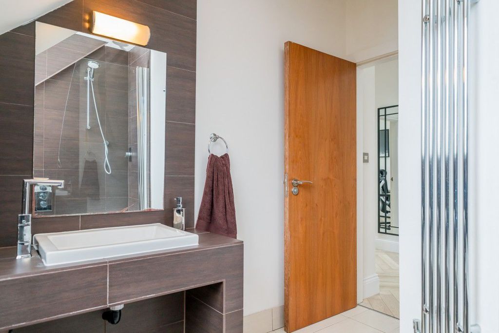 Additional image 16 of 2 bed penthouse to rentGolf Open 2026 - Lulworth Road, Birkdale PR8