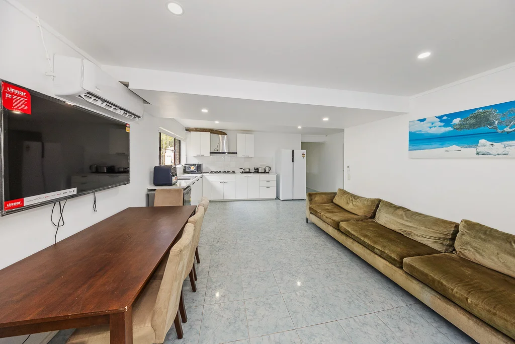 Additional image 3 of G/9 Cosmos Street, Macgregor QLD 4109