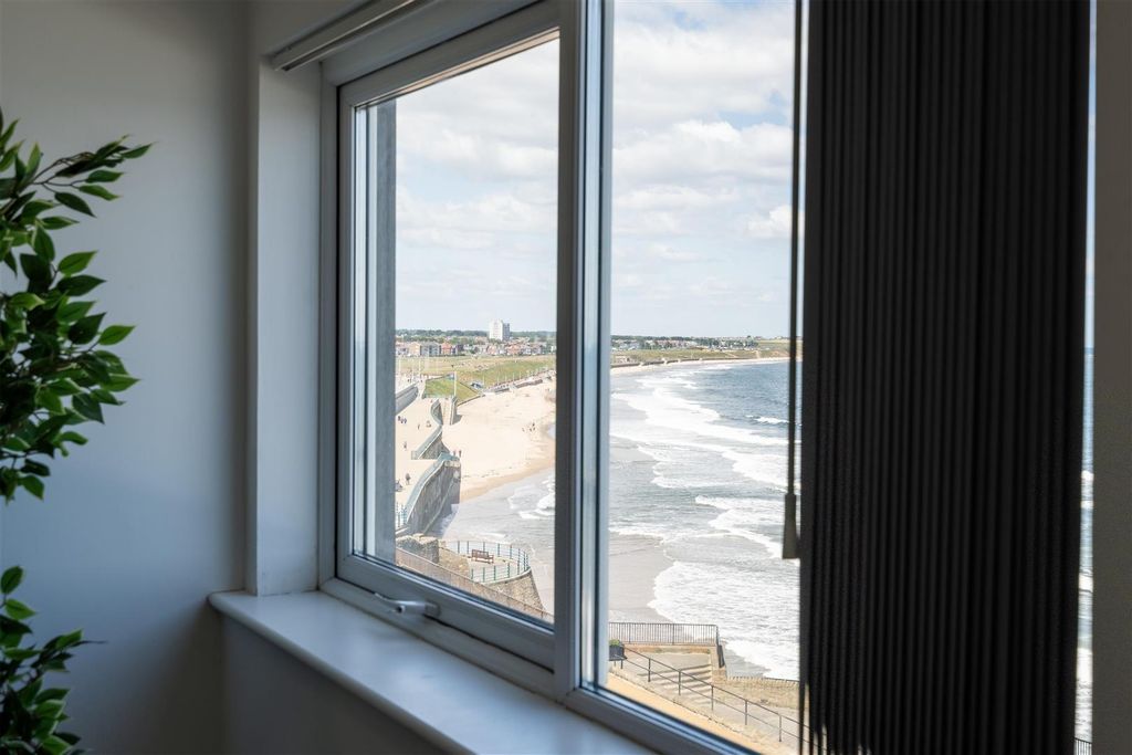 Additional image 6 of 3 bed flat to rentEsplanade, Whitley Bay NE26