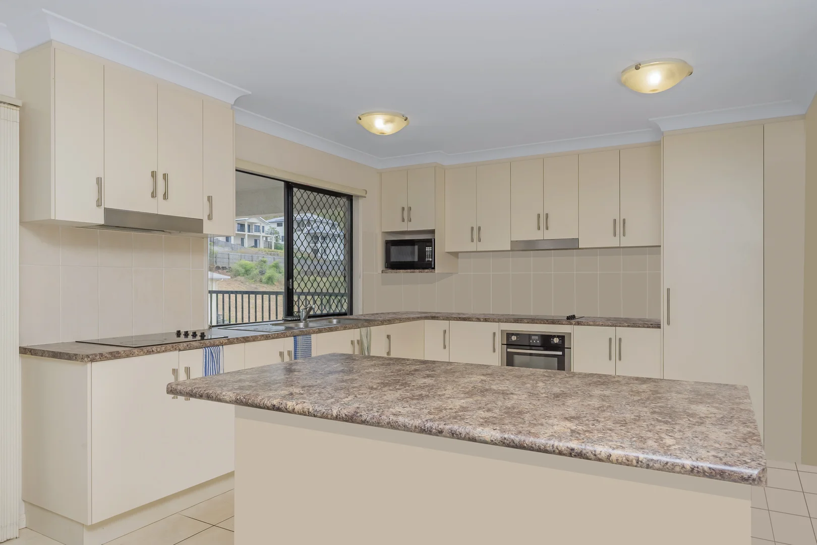 Additional image 4 of SHARE HOUSE - 7 Windarra Avenue, Douglas QLD 4814