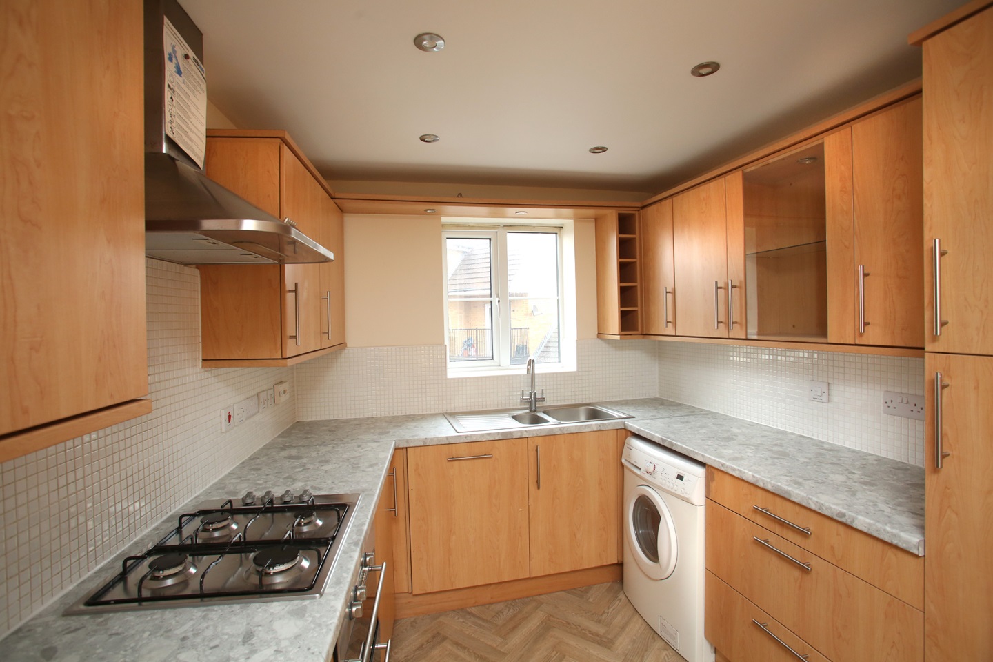 2 Bed Flat, Montreal Avenue, BS7, N1 7GU photo 2