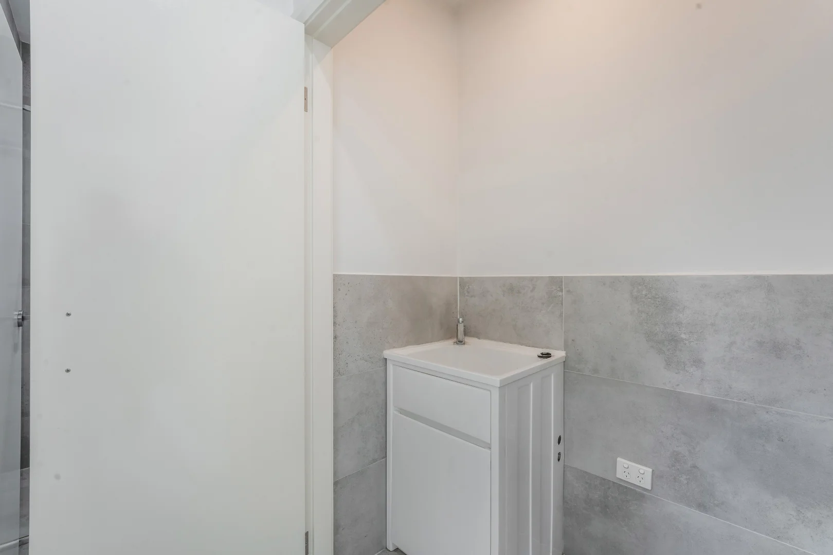 Additional image 10 of 21A Landholder Road, Carnes Hill NSW 2171