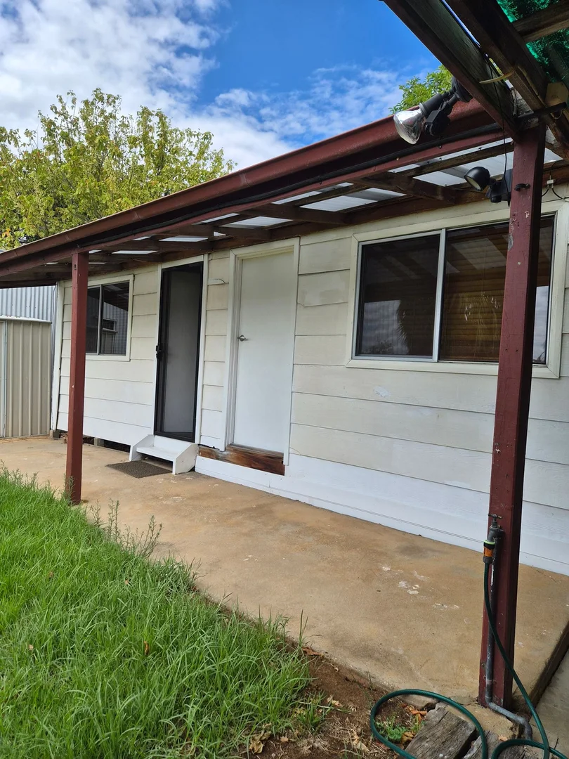 27a Regent St, Moama NSW 2731 photo 4
