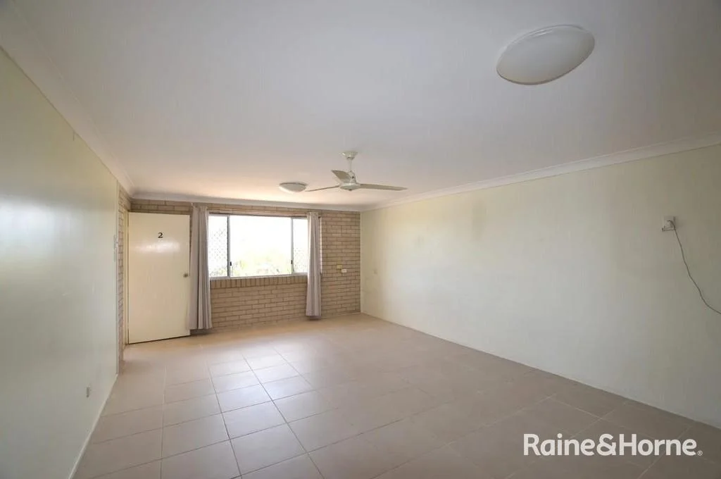 Additional image 3 of 2/4 Butler Street, New Auckland QLD 4680