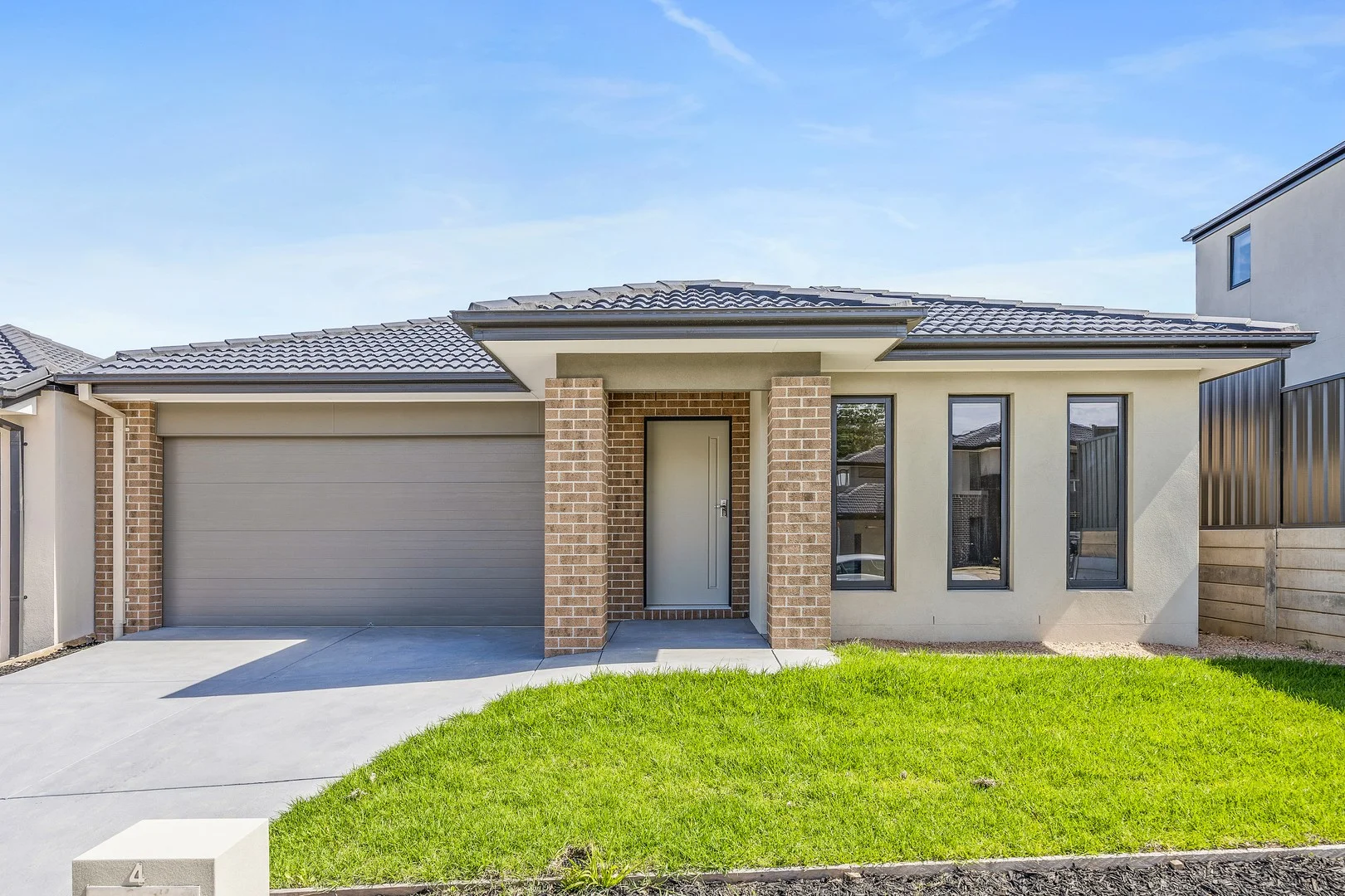 4 Tomatina Way, Berwick VIC 3806
