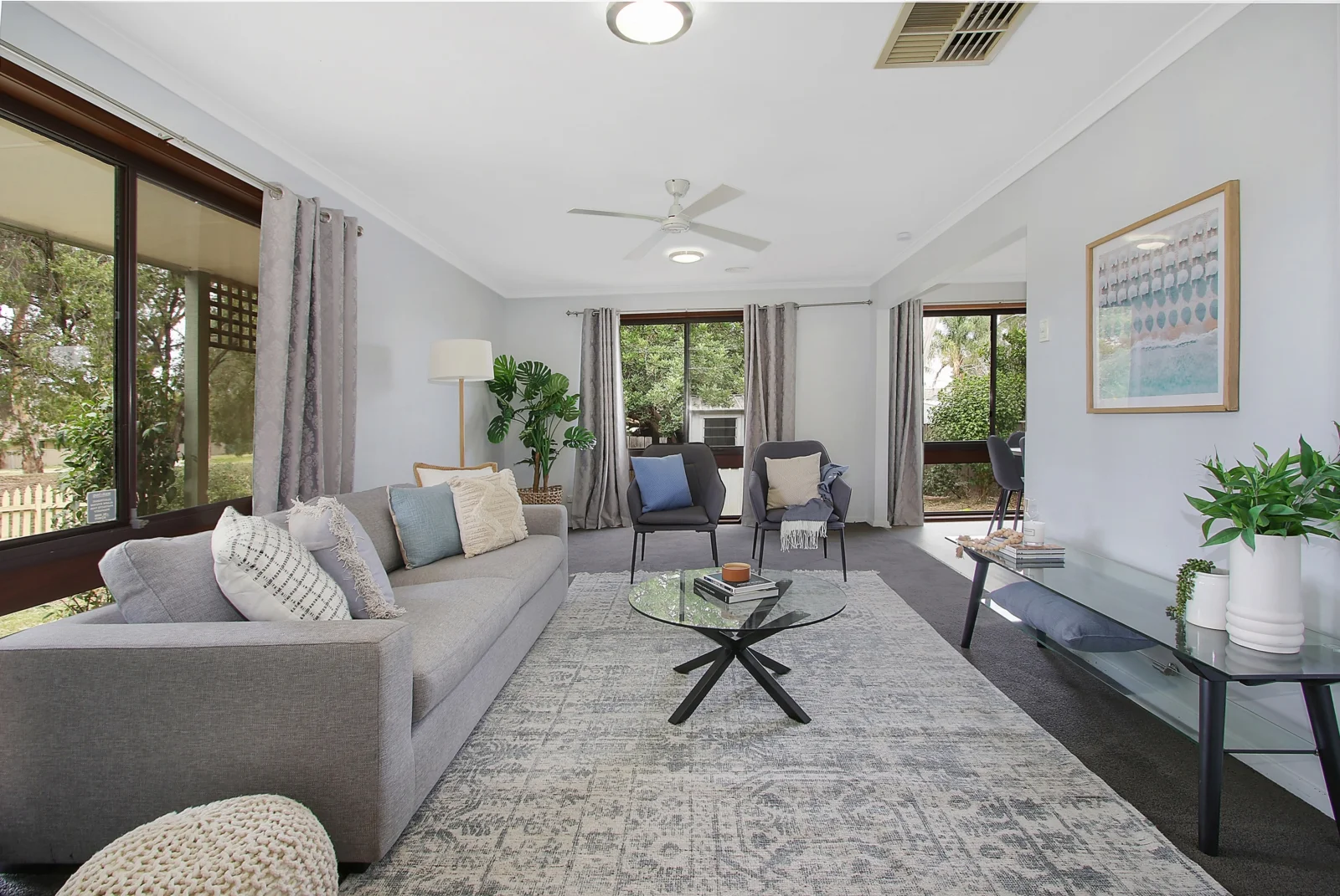 92 Feathertop Circuit, Thurgoona NSW 2640
