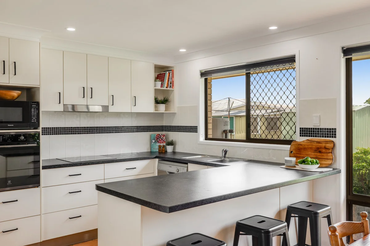 36 Charnley Street, Kearneys Spring QLD 4350