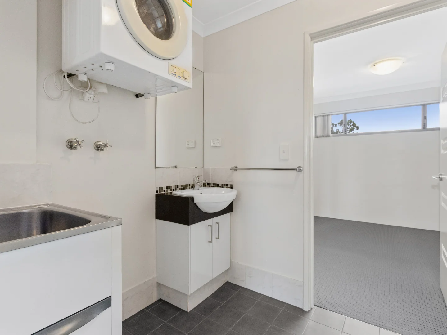 Additional image 8 of 16/13 Spring Avenue, Midland WA 6056