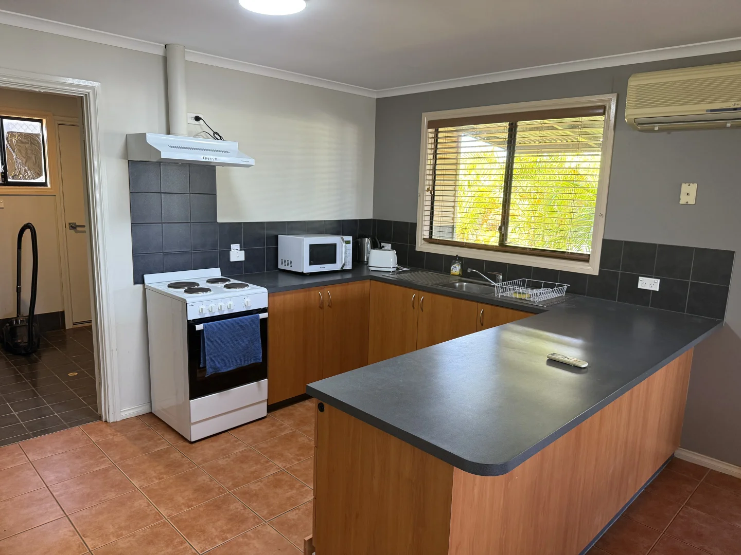 17B McGrath Avenue, Onslow WA 6710 photo 4