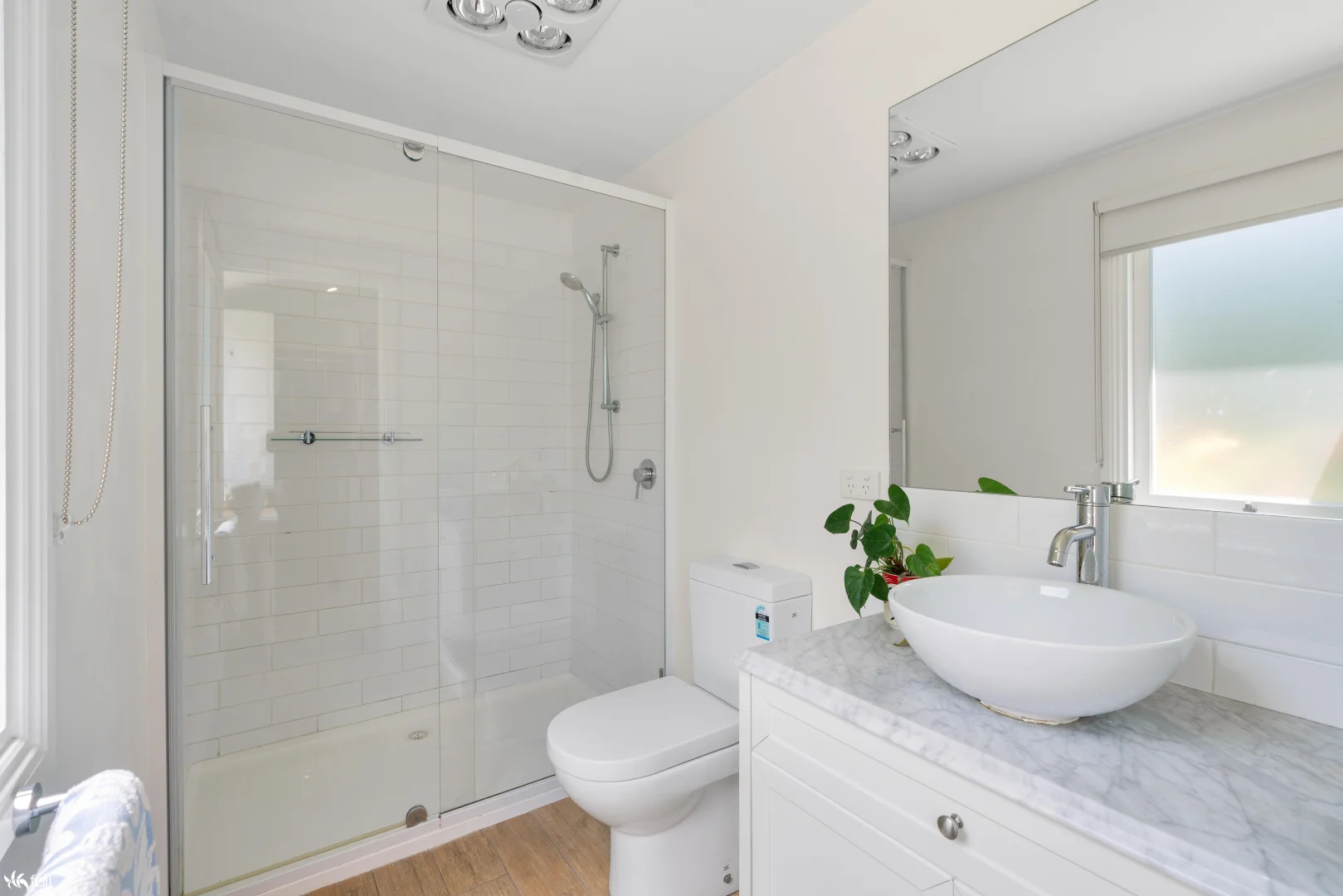 Additional image 12 of 10 Beltana Street, Lindisfarne TAS 7015