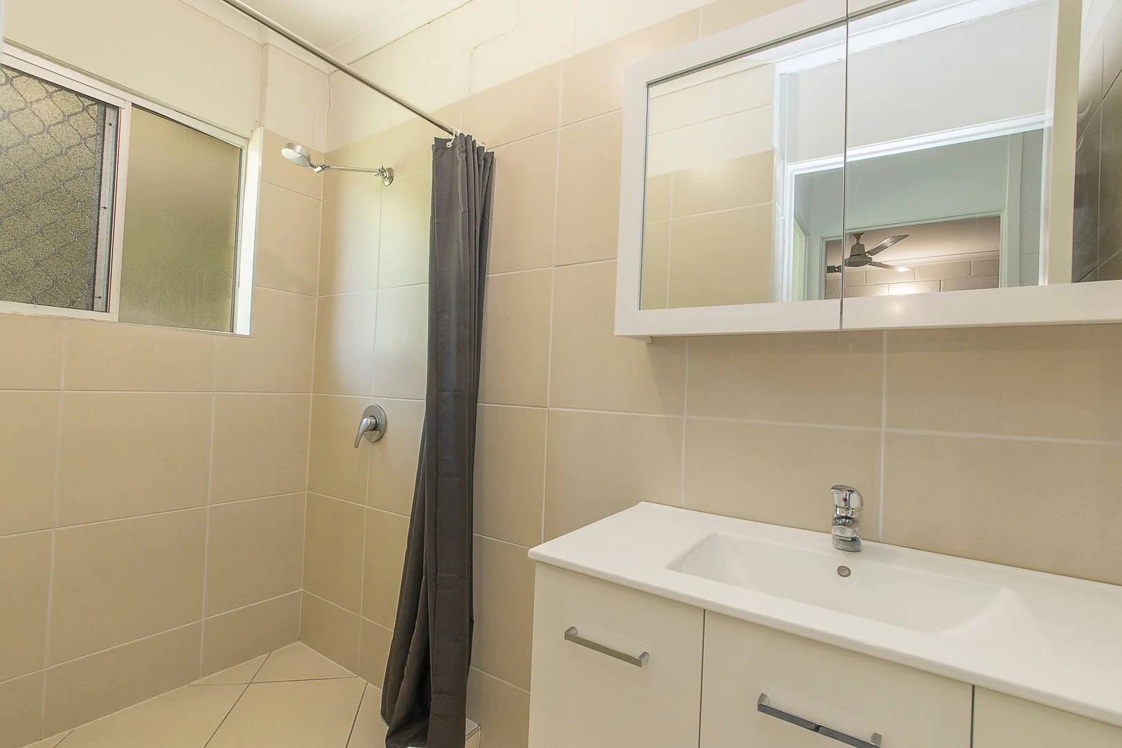 Additional image 3 of 2/42 Cambridge Street, Gulliver QLD 4812