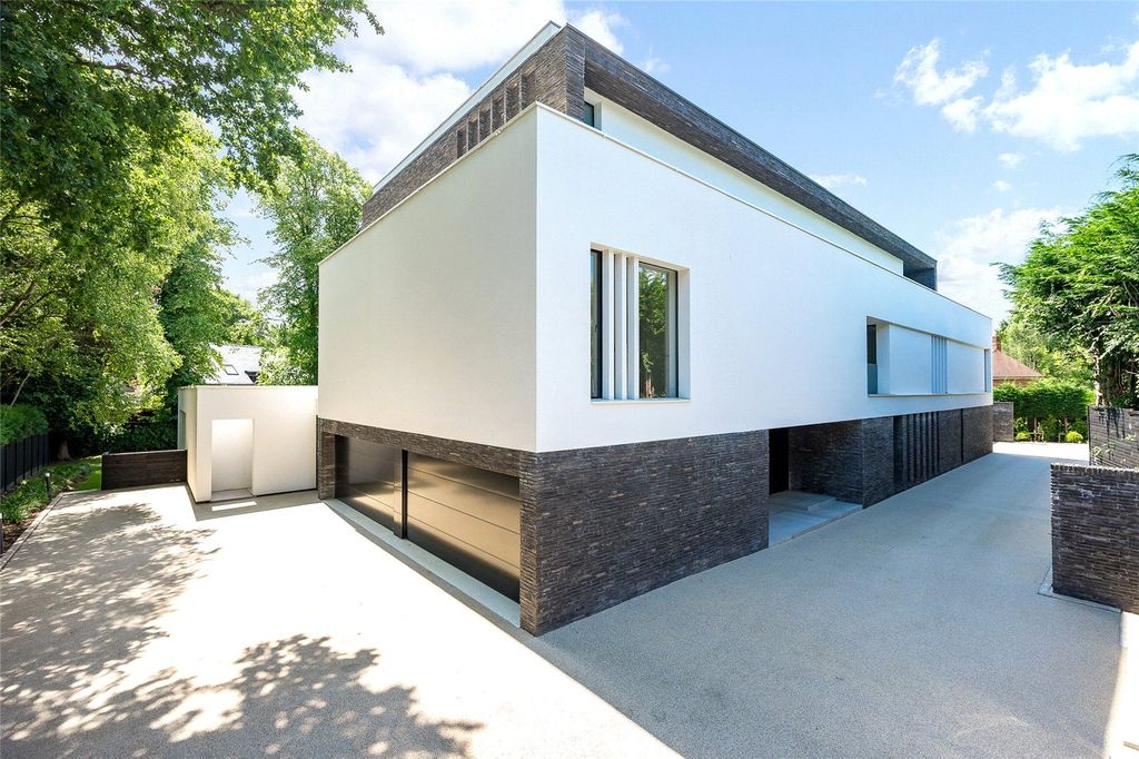 Additional image 24 of 3 bed flat to rentNorth Road, Hale, Cheshire WA15