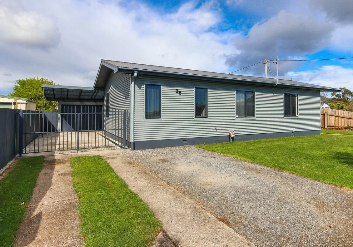 35 Charles Street, Devonport TAS 7310