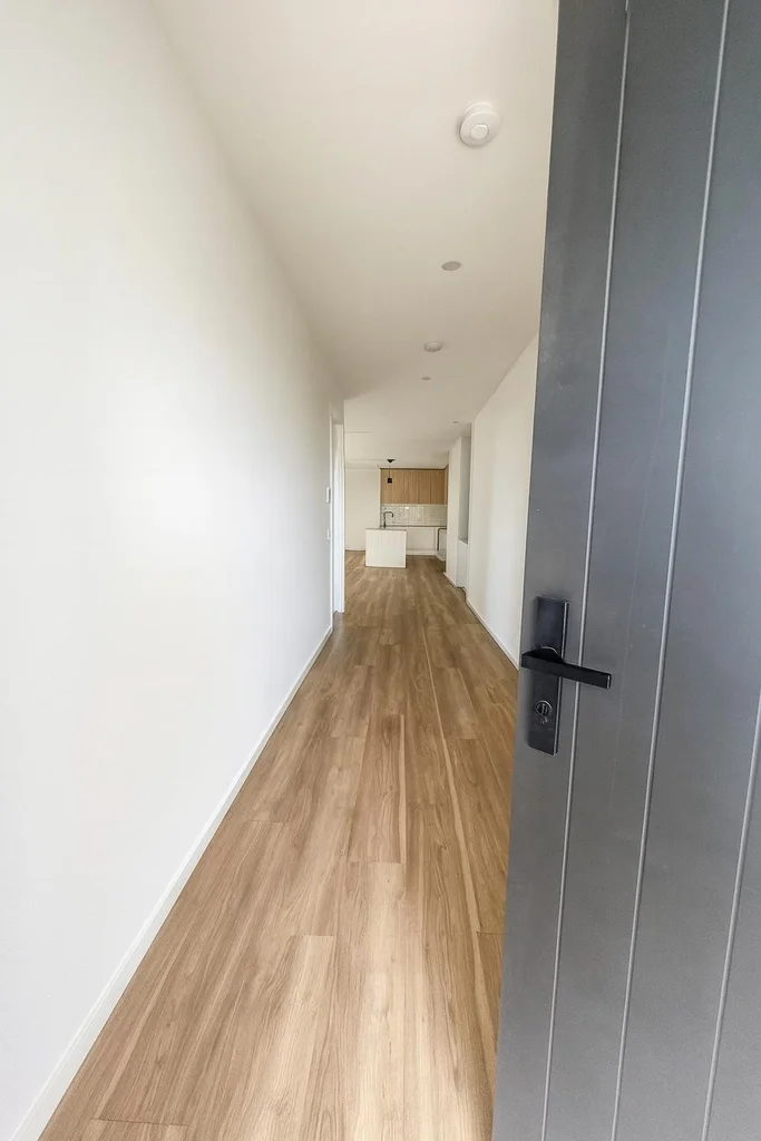 Additional image 3 of 42 FARM CRESCENT, Donnybrook VIC 3064