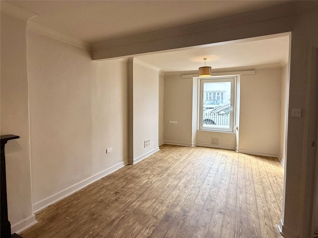 Additional image 4 of 3 bed end terrace house to rentMurray Road, Milford Haven, Pembrokeshire SA73