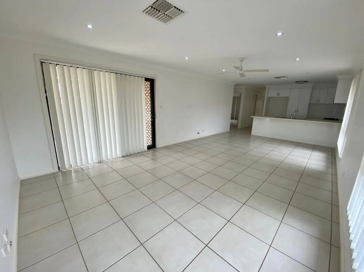 Additional image 2 of 8 Warragrah Place, Parkes NSW 2870