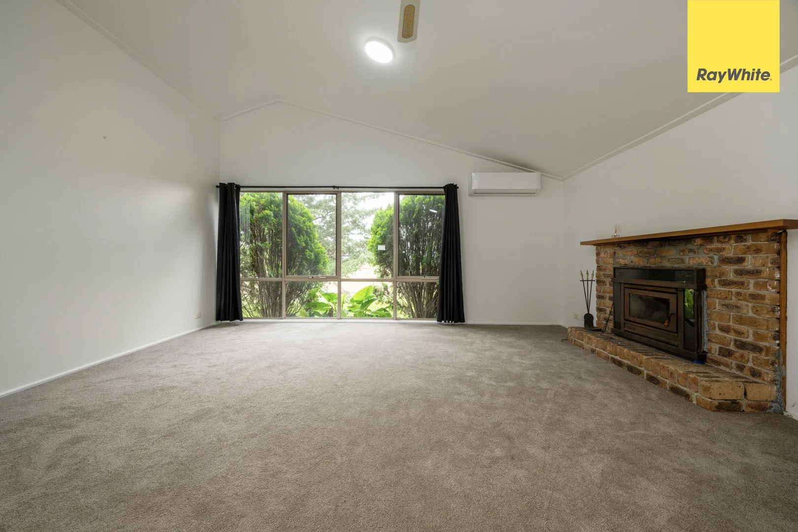 434 Harkness Road, Melton West VIC 3337 photo 3
