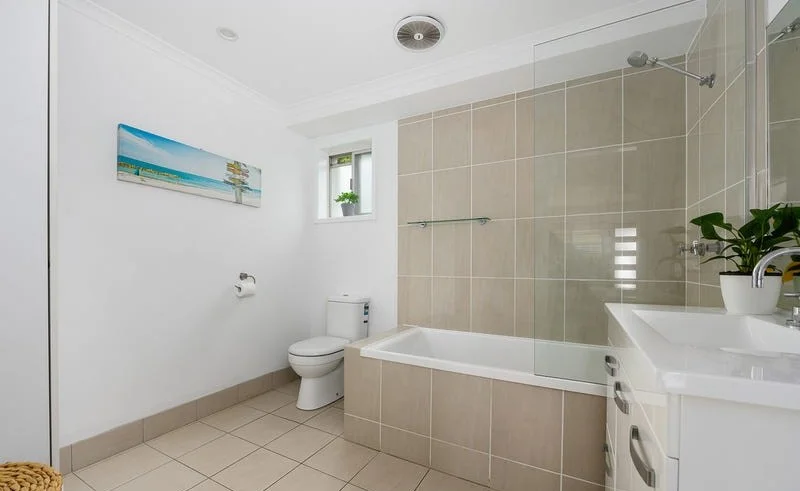 Additional image 13 of 37 Seventh Avenue, Palm Beach QLD 4221