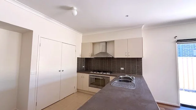 Additional image 4 of 5 Cook Street, Caroline Springs VIC 3023