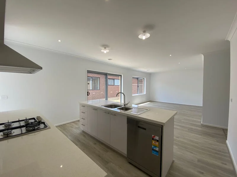 Additional image 8 of 15 Romeo Avenue, Berwick VIC 3806