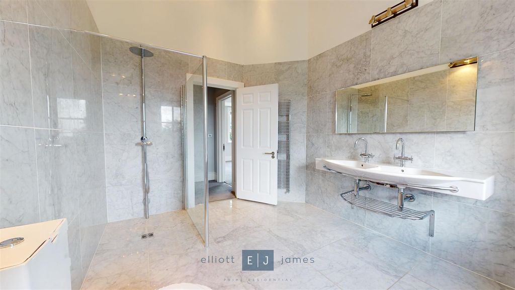 Additional image 29 of 4 bed semi-detached house to rentManor Road, High Beech, Loughton IG10