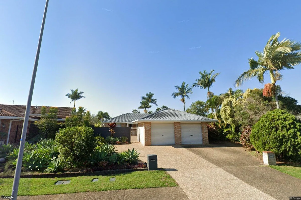 2/91 Treeview Drive, Burleigh Waters QLD 4220