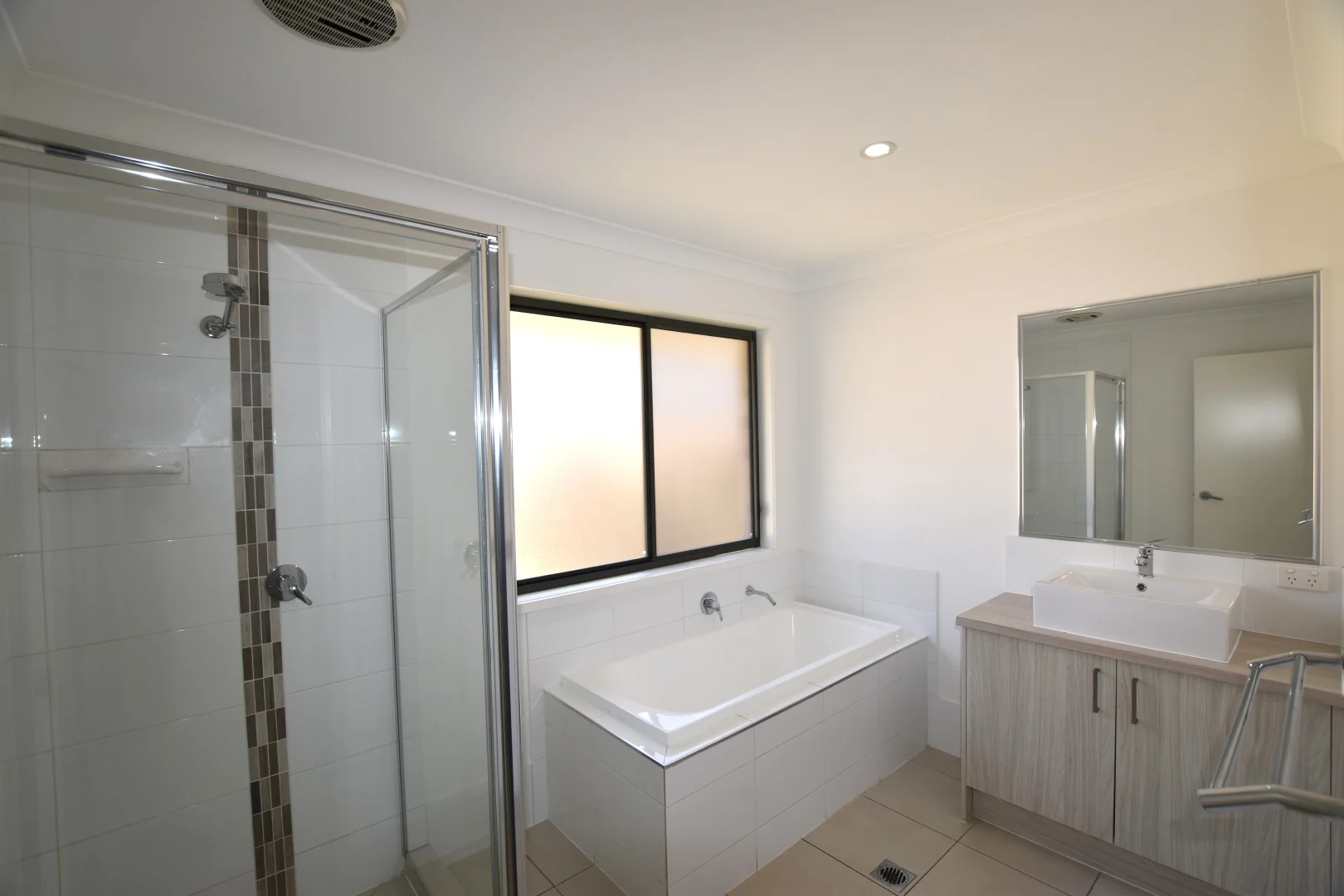 Additional image 18 of 28 Blaxland Court, Glen Eden QLD 4680
