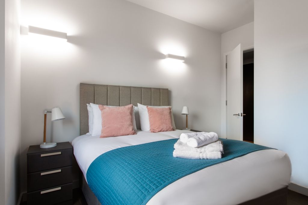 2 bed flat to rentEverard Close, St.Albans AL1 photo 2