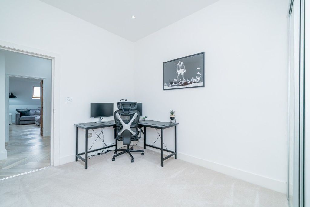 Additional image 9 of 2 bed penthouse to rentGolf Open 2026 - Lulworth Road, Birkdale PR8