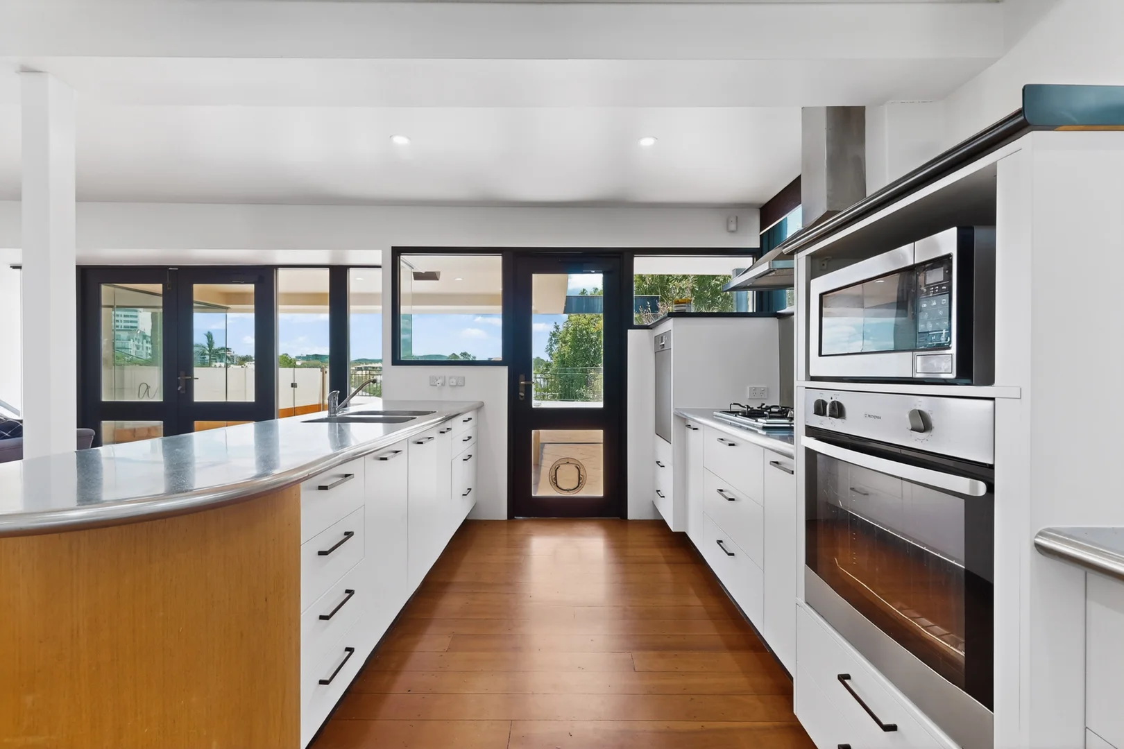 Additional image 3 of 54 St Pauls Terrace, Spring Hill QLD 4000