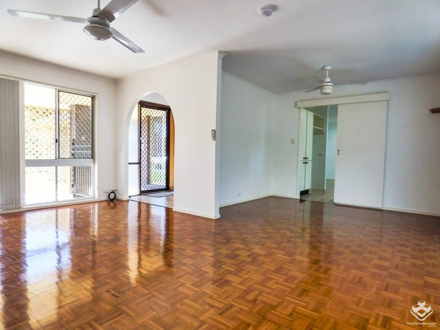 Additional image 2 of 55 Banwell Crescent, Carindale QLD 4152
