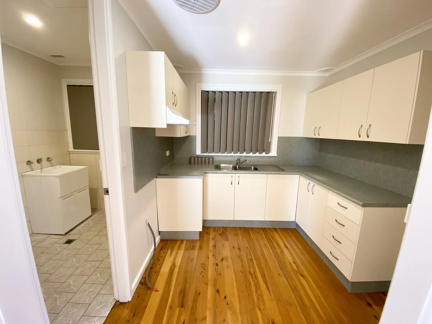 36 Cedar Crescent, Forbes NSW 2871 photo 5