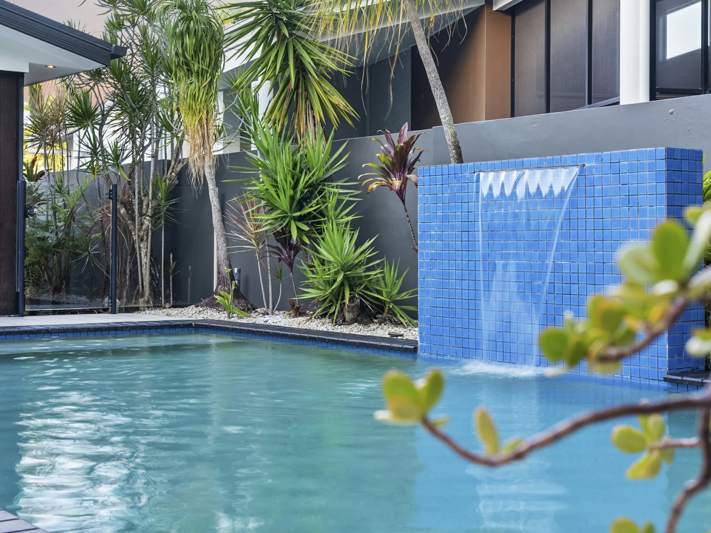 27 Bucaneer Way, Coomera QLD 4209 photo 3