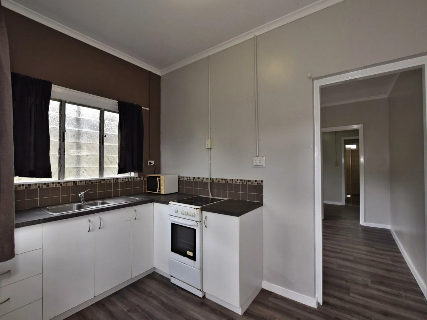 Additional image 2 of 2/4 Campbell Street, Tully QLD 4854