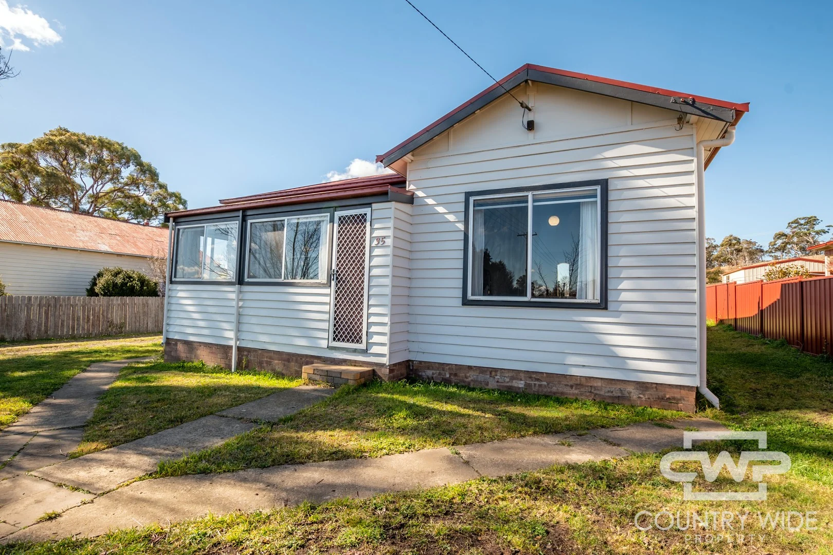 35 Prisk Street, Guyra NSW 2365