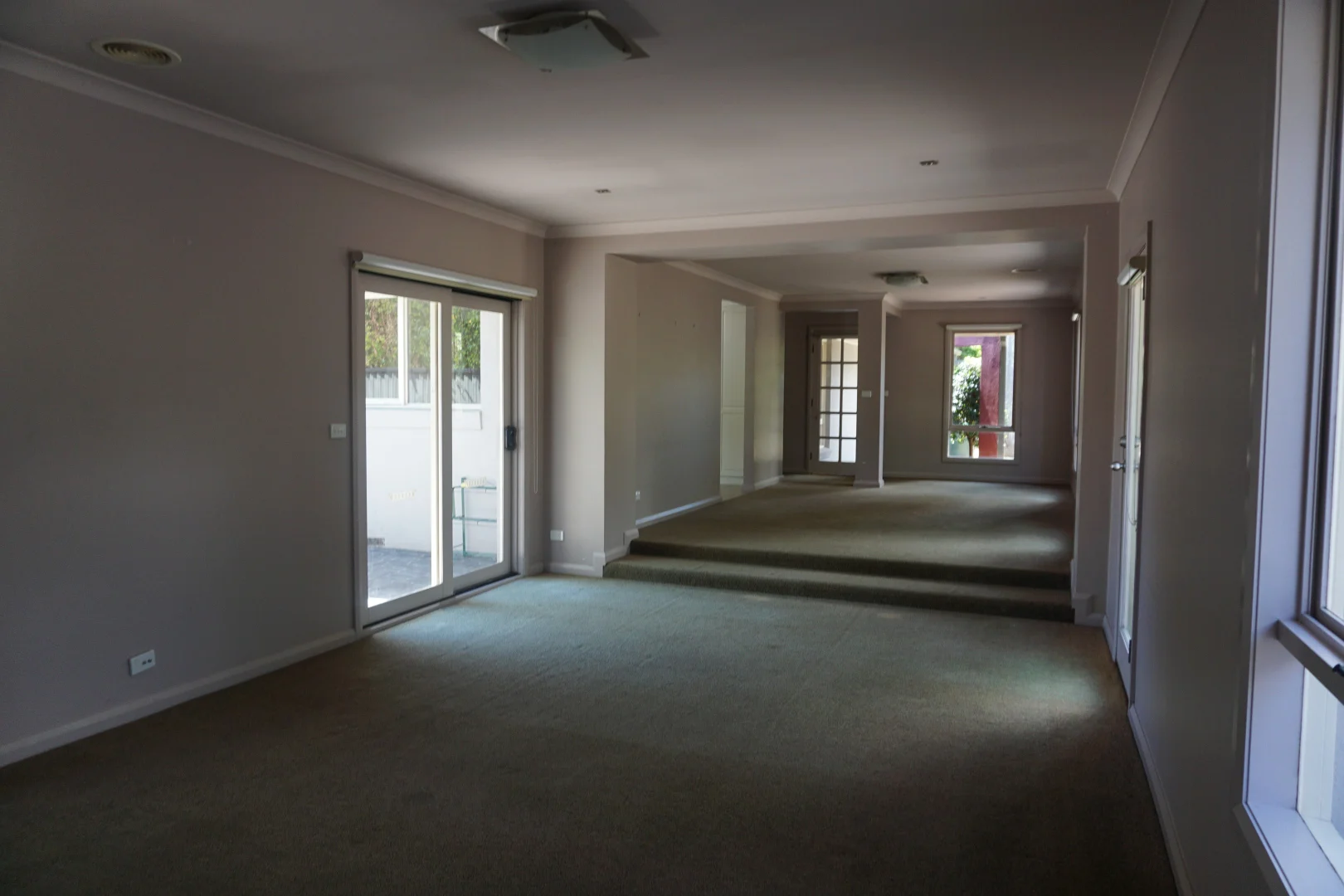8 Keily Road, Gisborne VIC 3437 photo 2