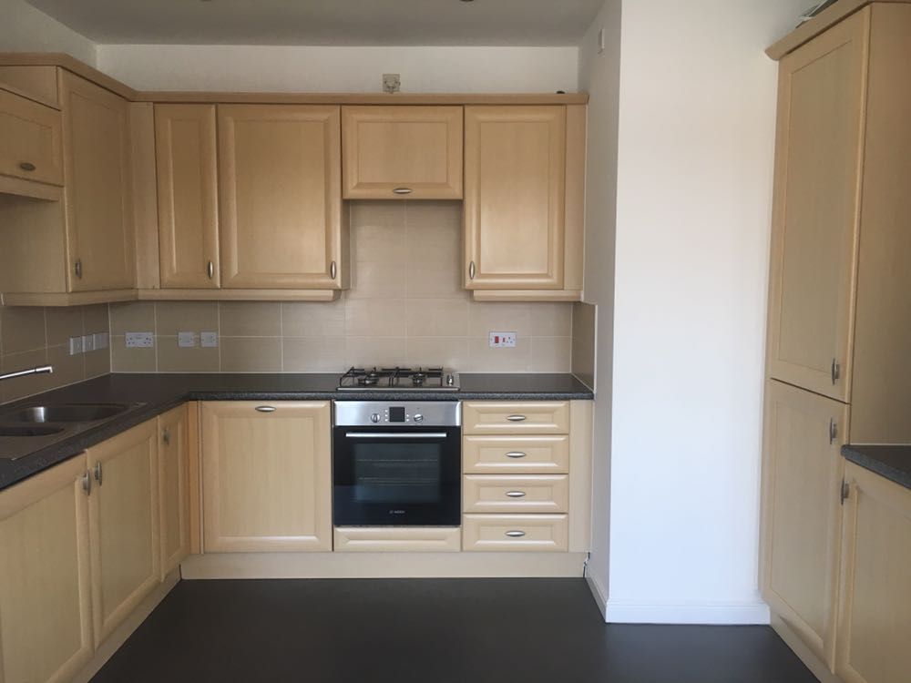 Additional image 2 of 2 bed flat to rentKensington Oval, Lichfield WS13