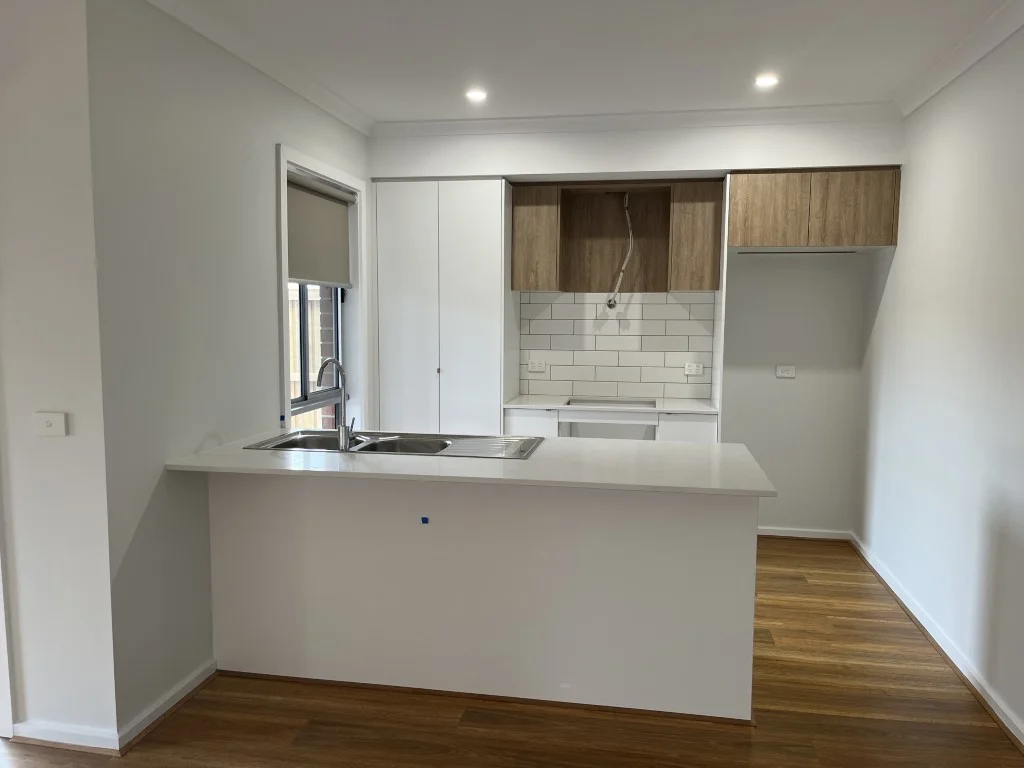5 Linum Road, Beveridge VIC 3753 photo 3