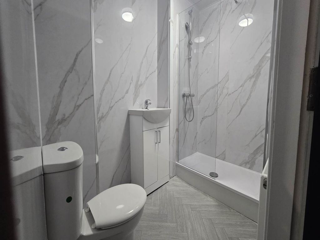 6 bed property to rentSpringfield, Dundee DD1 photo 5