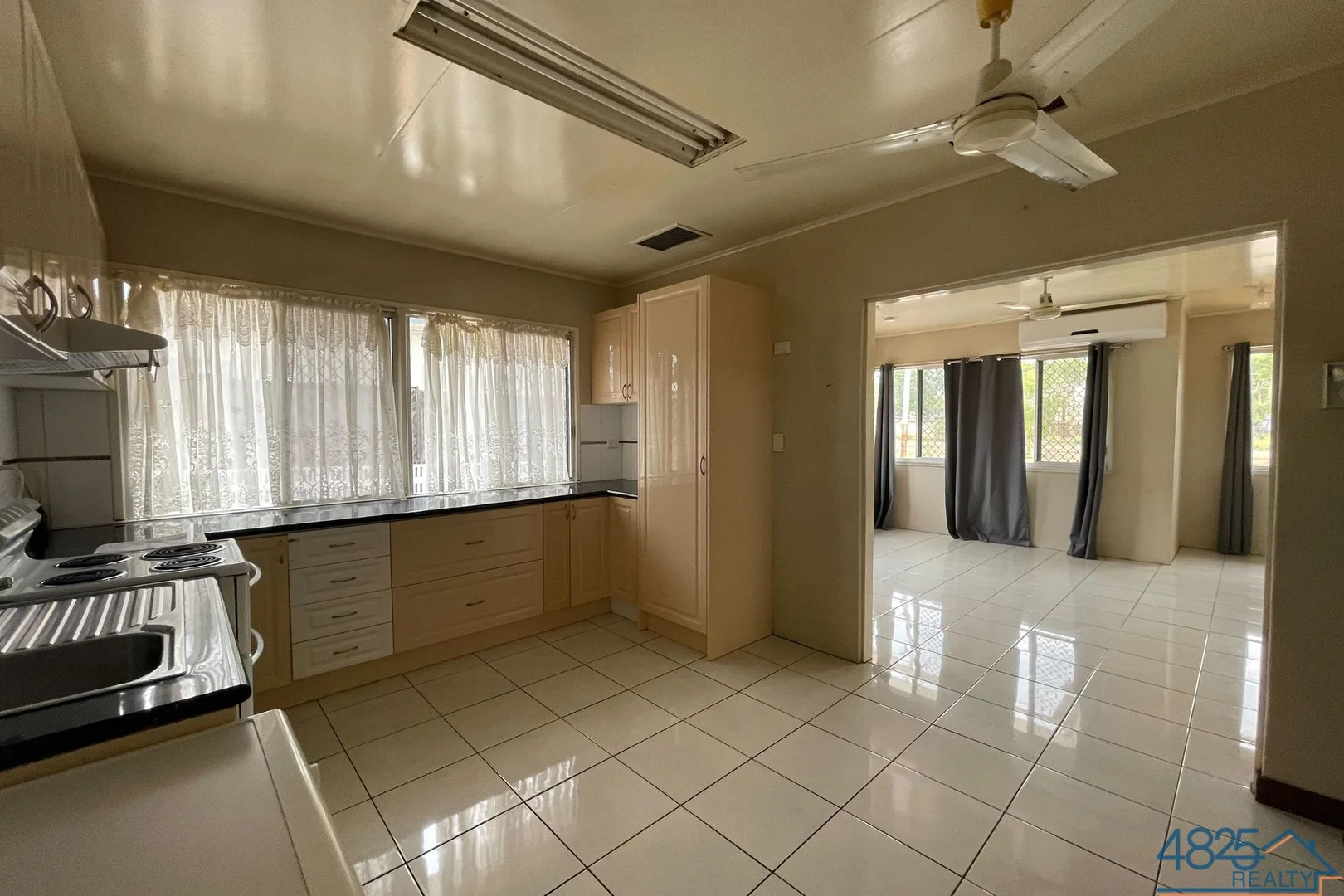 Additional image 3 of 194 Miles Street, Mount Isa QLD 4825