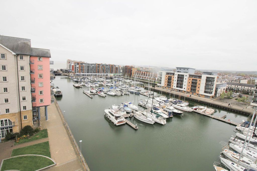 Additional image 3 of 3 bed penthouse to rentCentre Quay Lower, Portishead BS20
