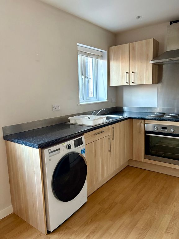 Additional image 3 of 1 bed flat to rentHigh Street, Neston CH64