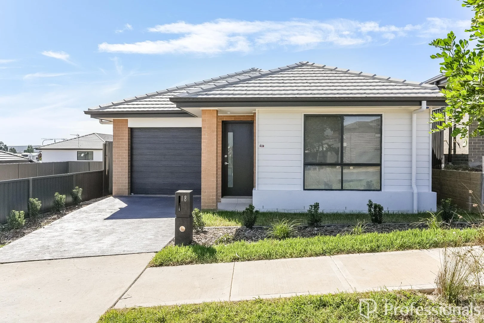 18 Barrett Street, Gregory Hills NSW 2557