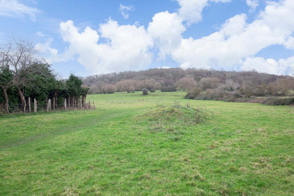 Additional image 12 of 1 bed detached house to rentMain Road, Shurdington, Cheltenham GL51