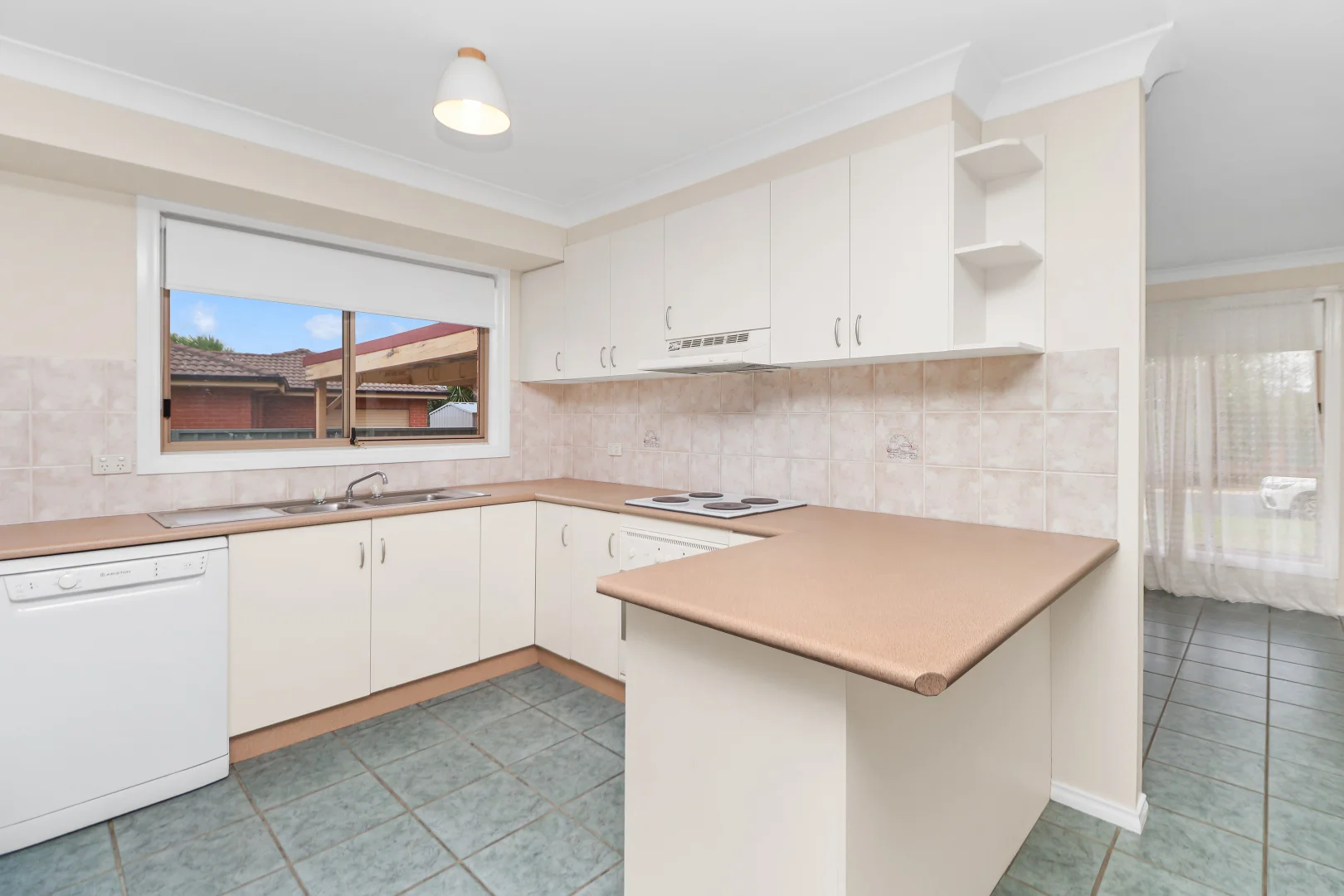 Additional image 11 of 3 Tikki Place, Glenfield Park NSW 2650